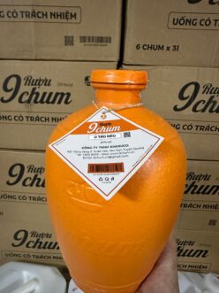 Rượu 9Chum Hương Vị Táo Mèo Chum nhựa 3 Lít.